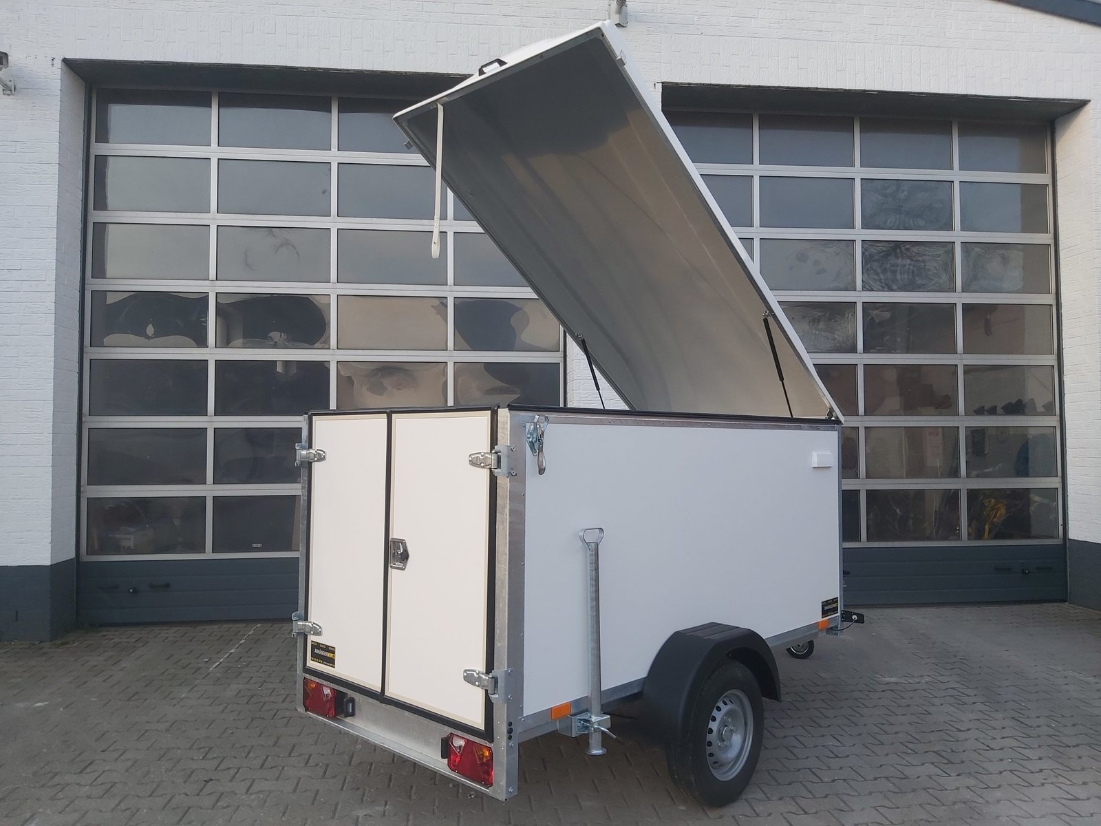 Kargo TFDL 250.00 245×130×140 cm, 1300 kg - obrazek 2