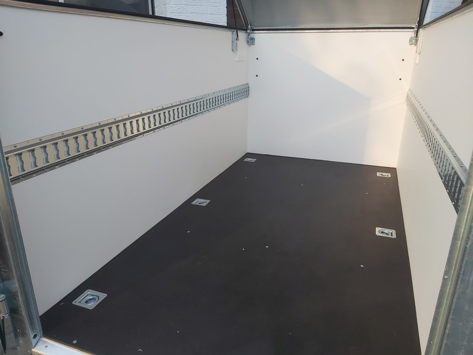 Kargo TFDL 250.00 245×130×140 cm, 1300 kg - obrazek 4