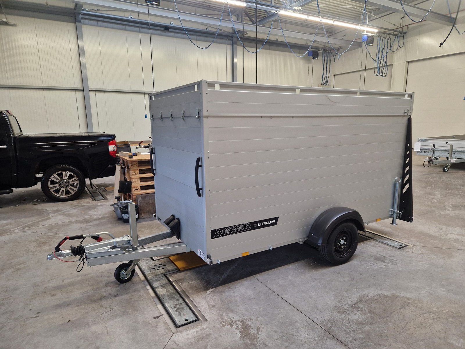 Anssems ALUBOXX GTB 1500 VT3 Ultra Low 301×151×153 cm, 1500 kg - obrazek 2
