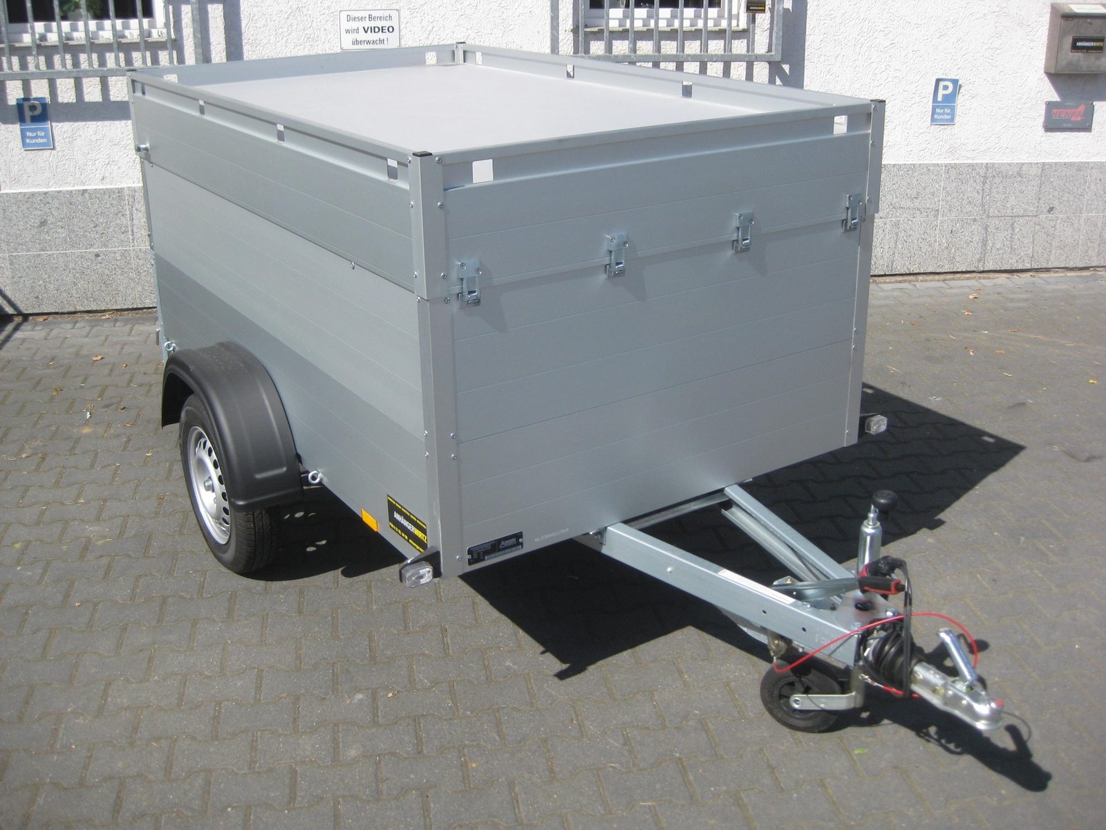 Anssems ALUBOXX GTB 750 VT1 211×126×83 cm, 750 kg - obrazek 3