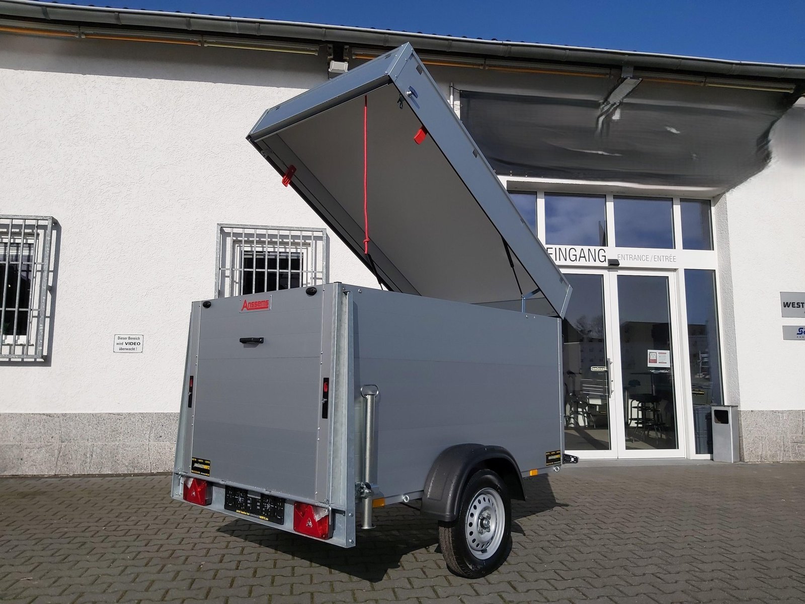 Anssems ALUBOXX GTB 750 VT2 211×126×118 cm, 750 kg - obrazek 3