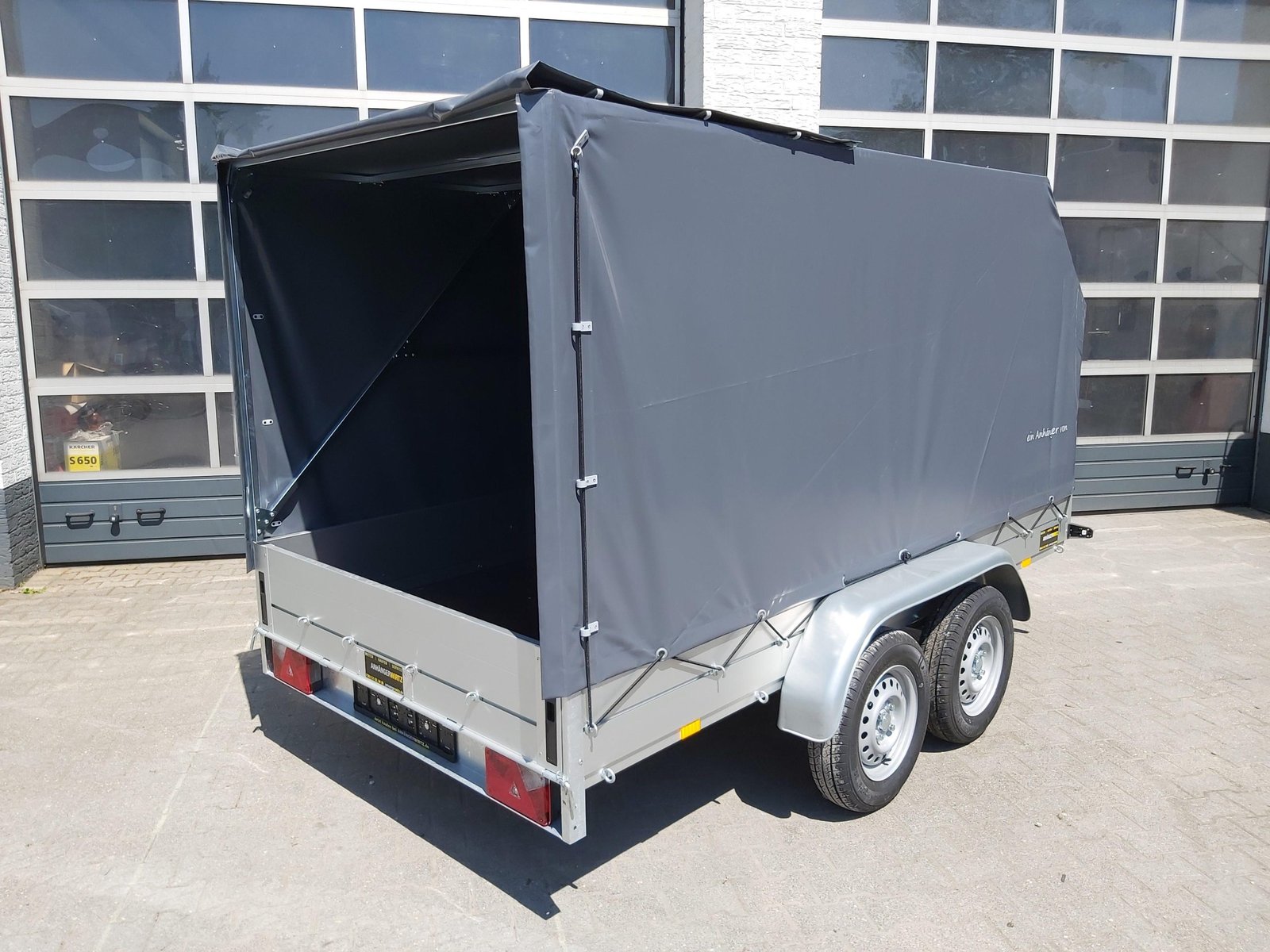 Anssems Aluliner GTT 2000 z plandeką 301x151x150 cm - obrazek 4