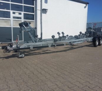 Brenderup 303500 X TB SR X-Line do łodzi 9 m, 3500 kg