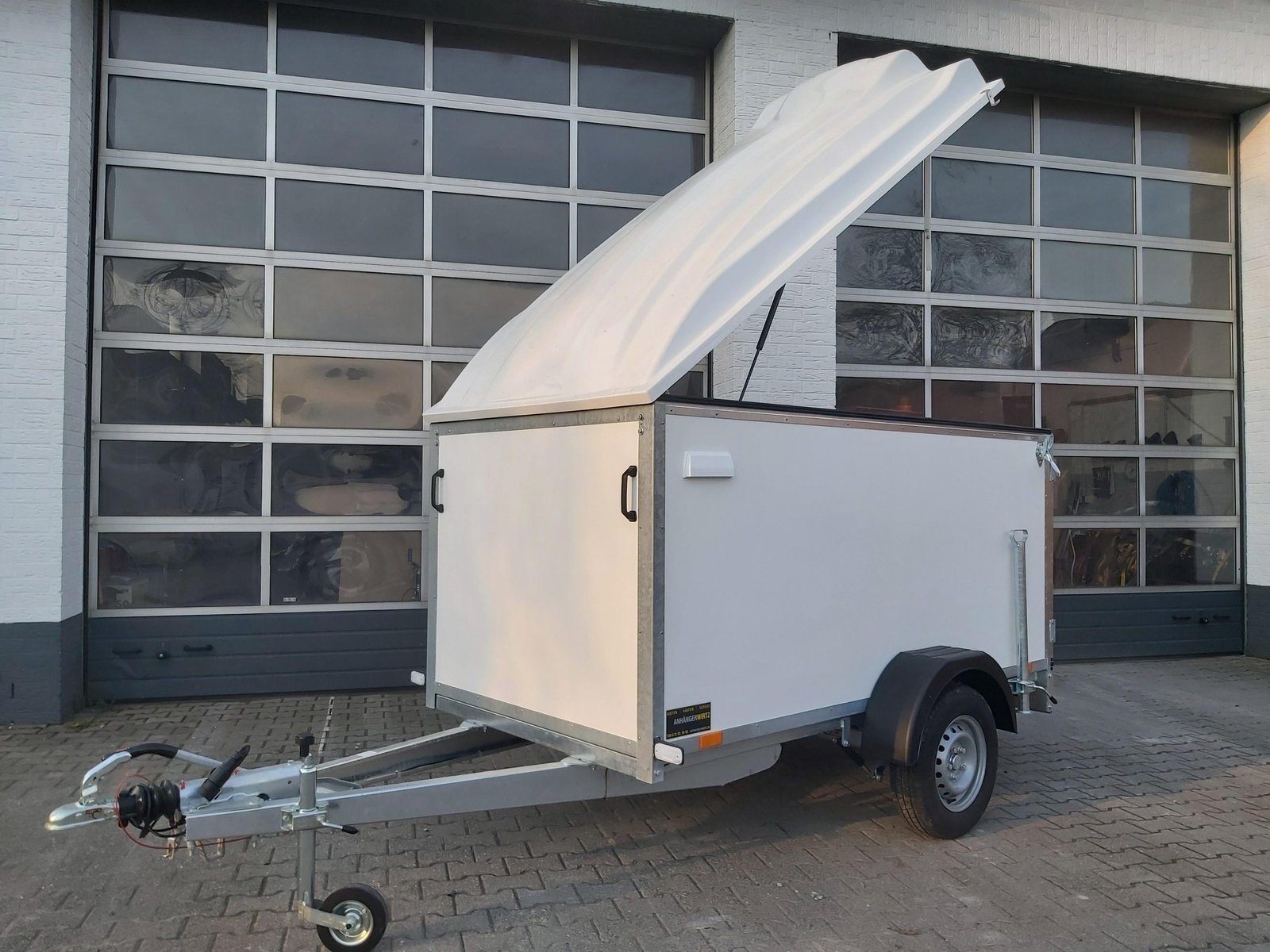 Kargo TFDL 250.01 245×130×140 cm, 1300 kg