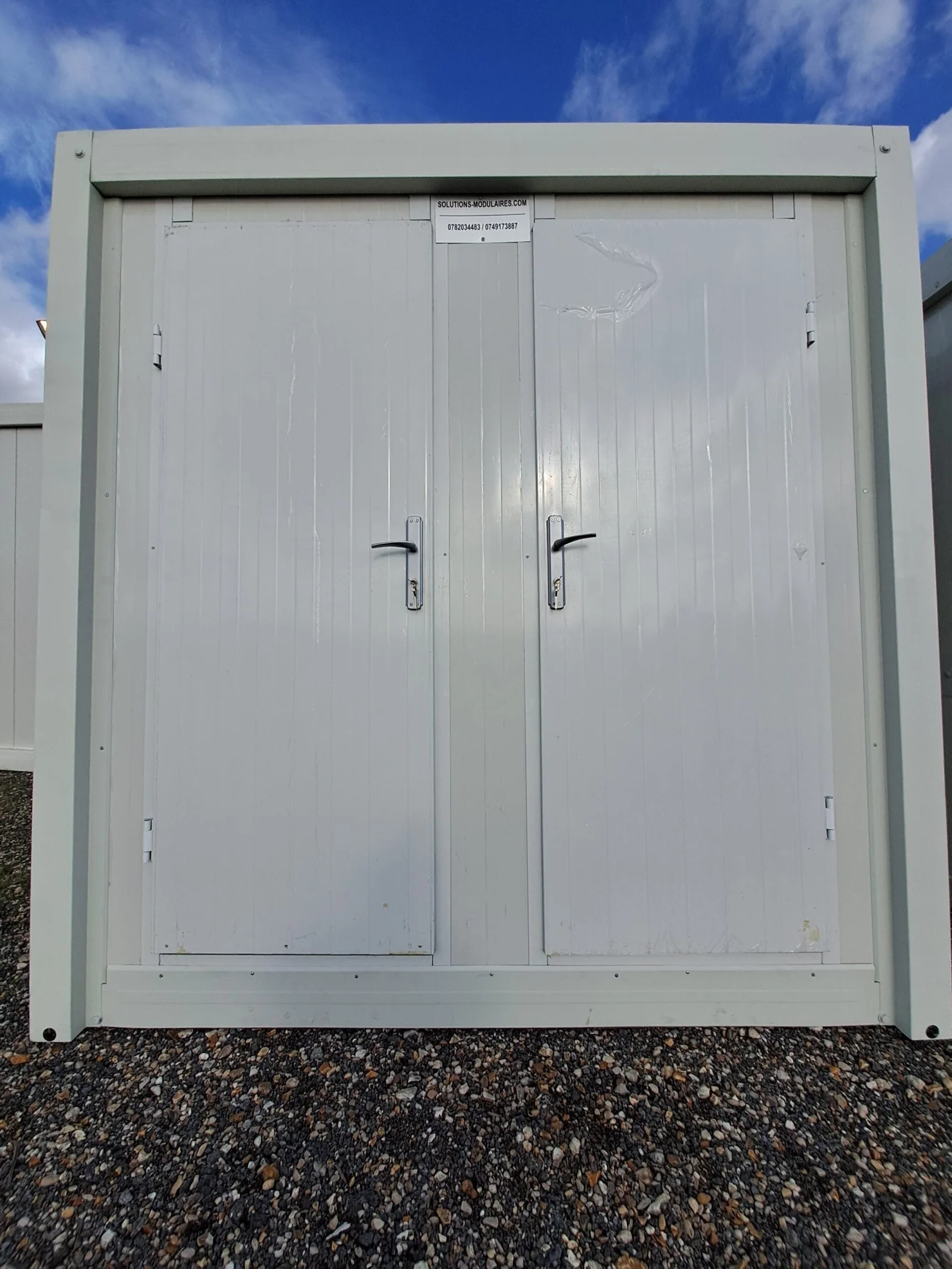 Moduł sanitarny WC, umywalka i prysznic 2,30 × 1,35 m - obrazek 4