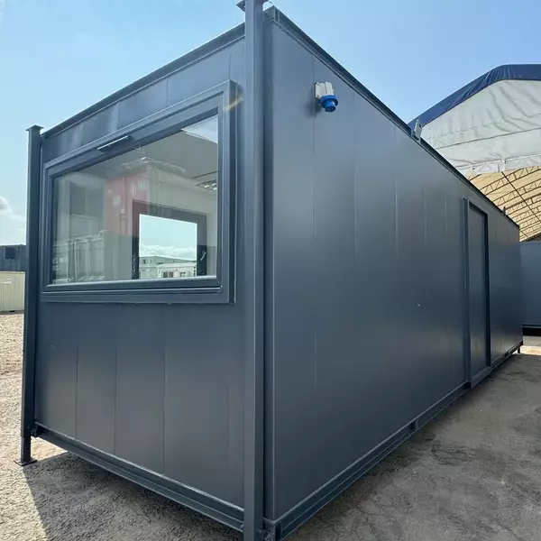 Kontener biurowy 7,3 × 2,7 m z panoramicznym oknem - obrazek 4