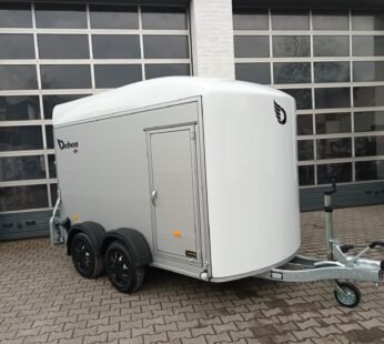 Debon Cargo Roadster 500+ 312×167×199 cm, biała Pro LED, 2600 kg – przyczepa szkoleniowa
