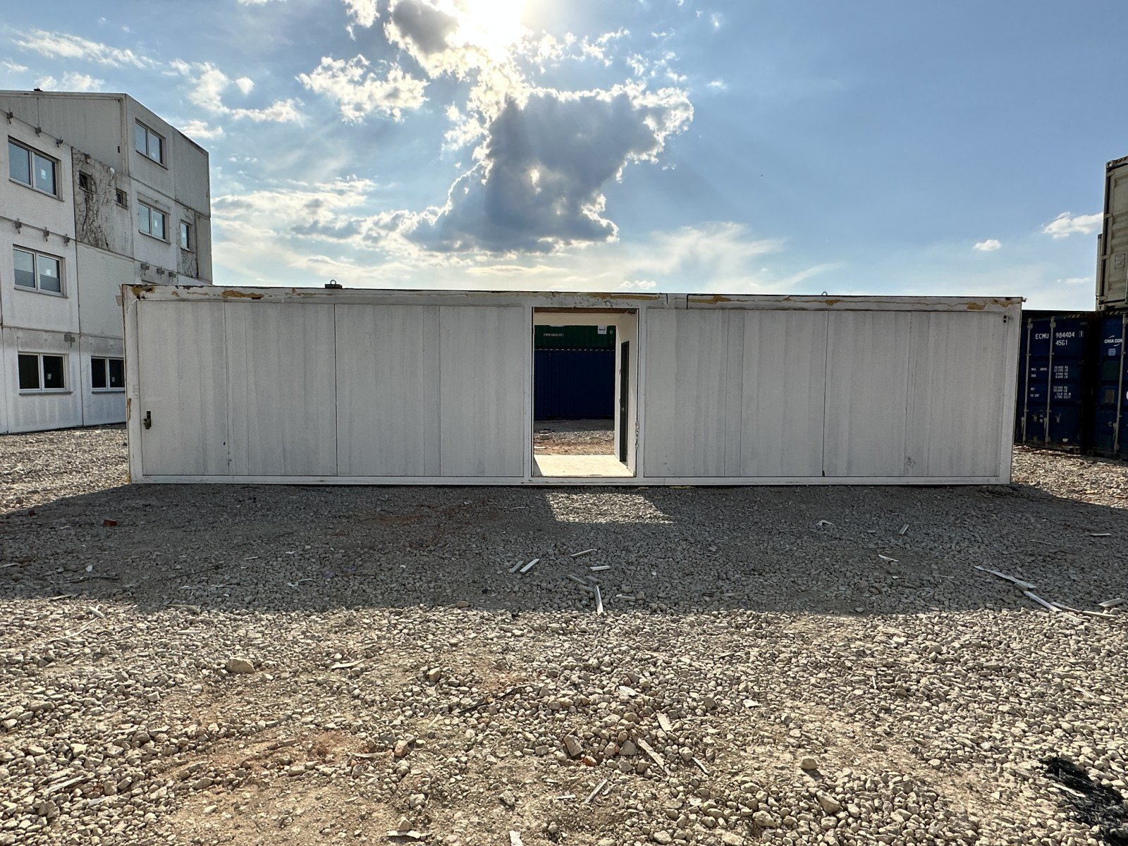 Kontener mieszkalno-biurowy 39 m² – MK5200 - obrazek 2