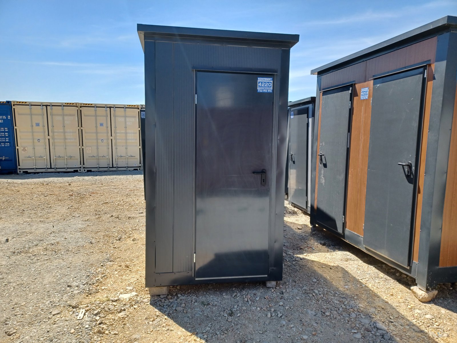 Kontener sanitarny WC z pisuarem 172 × 140 cm