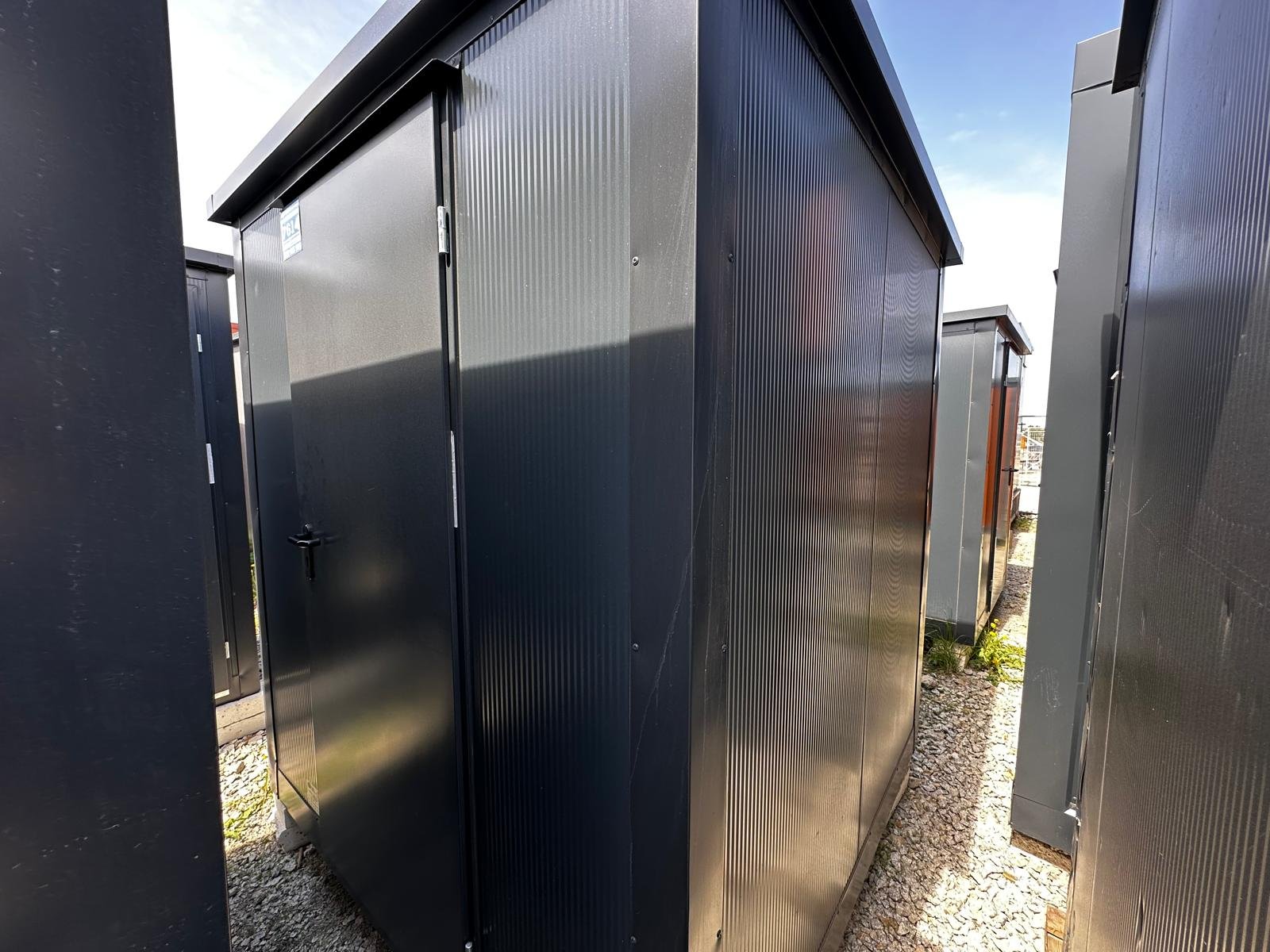 Nowy kontener magazynowy 2,5 × 2,5 m - obrazek 2