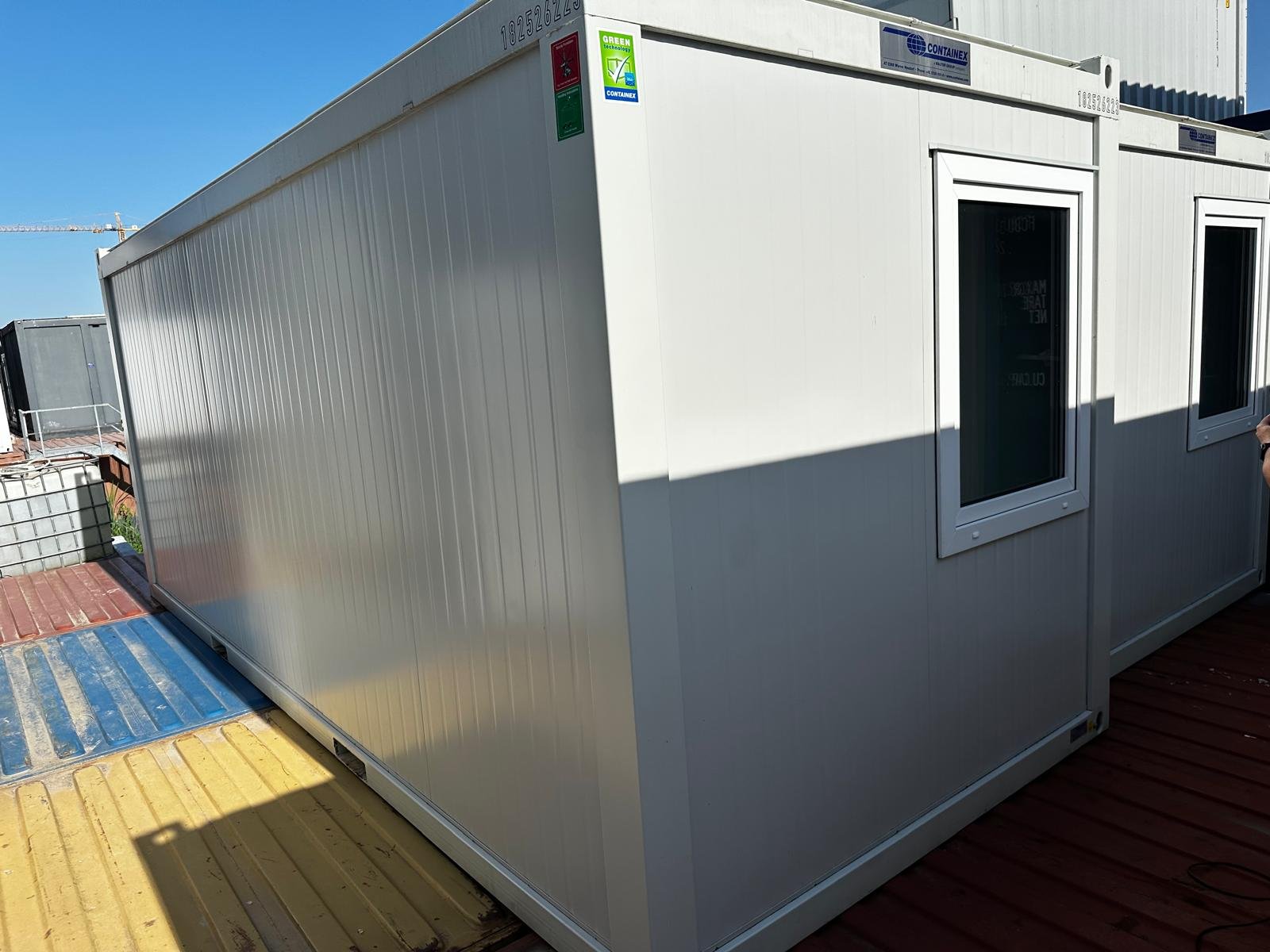 Nowy kontener biurowy Containex 2,5 × 6 m - obrazek 3