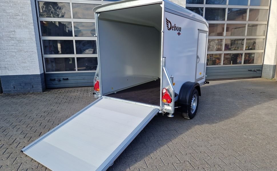 Debon Roadster Sport C255 Sandwich biały 252x125x154 cm