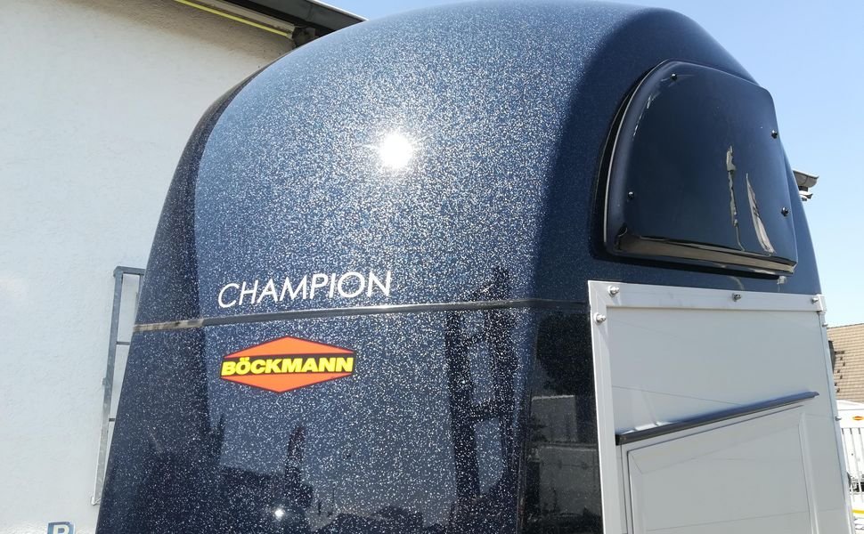 Böckmann Champion R Blueline, 2 konie, 2400 kg - obrazek 2