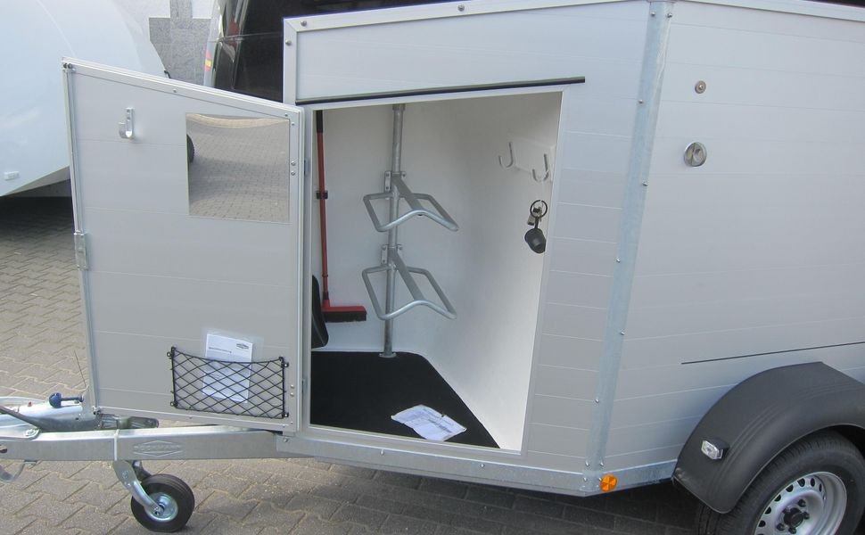 Böckmann Champion R 165 Western Blackline, 2 konie, 2400 kg - obrazek 4