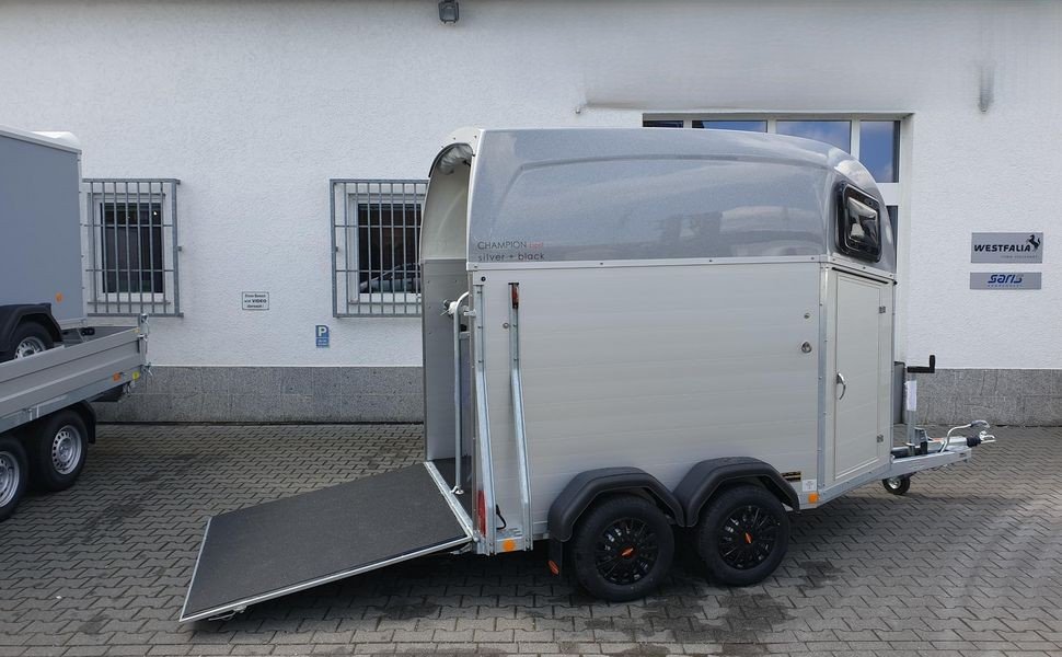 Böckmann Champion Esprit C Silver, 2 konie, 2400 kg - obrazek 4