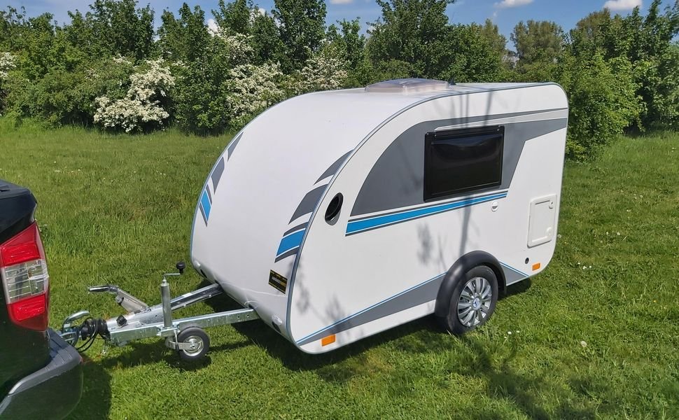Mini Tommy TMC25.01H z kuchnią 12/230 V, 750 kg